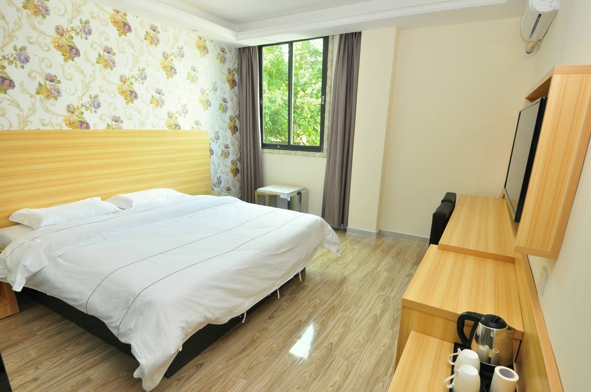 Jiamei Hotel Kanton Zewnętrze zdjęcie